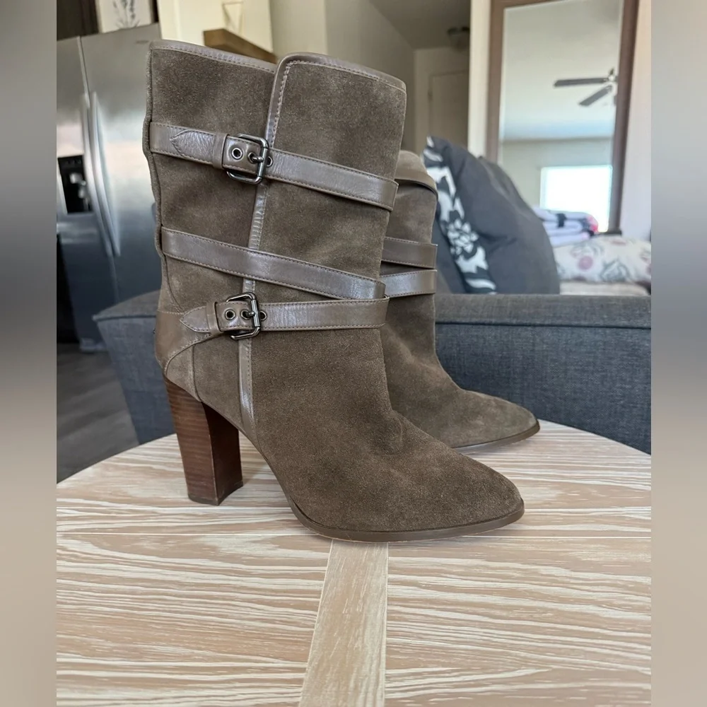 COACH|Brown Suede boots with western buckle details,wooden block heel•••SIZE 10